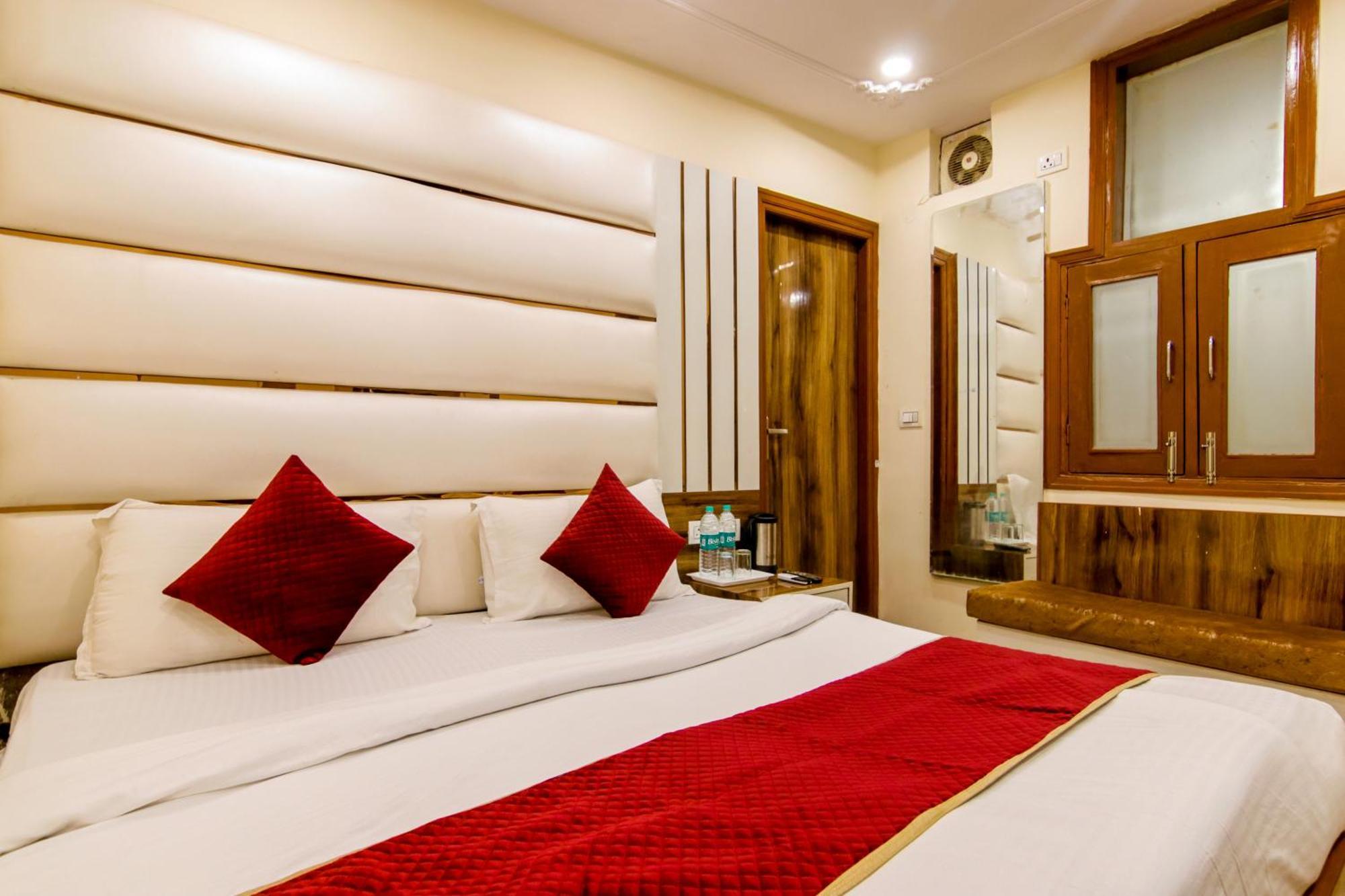 Hotel Star Dx By P K Residency نيودلهي المظهر الخارجي الصورة