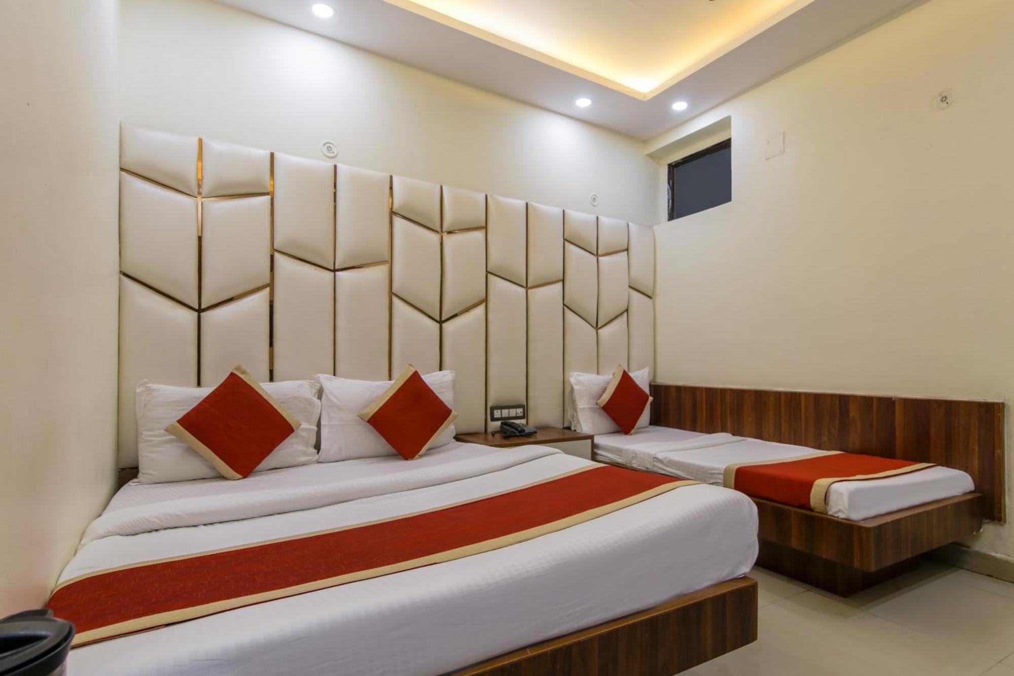 Hotel Star Dx By P K Residency نيودلهي المظهر الخارجي الصورة
