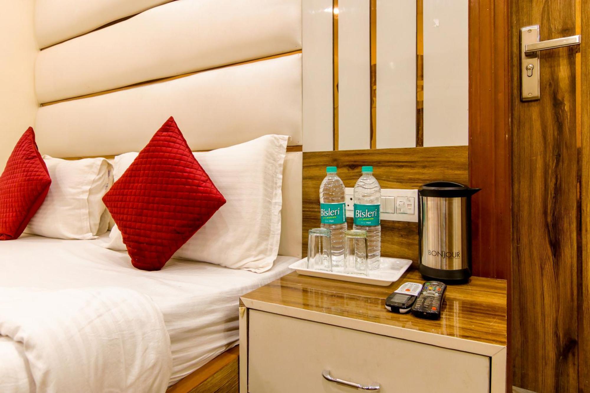 Hotel Star Dx By P K Residency نيودلهي المظهر الخارجي الصورة